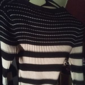 Cute long sleeve sweater